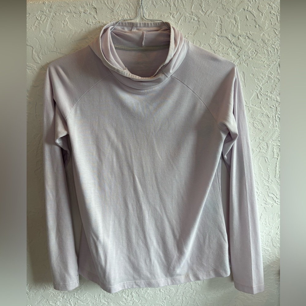 Free Fly Bamboo Shade Hoodie.  Light purple.  Size Small